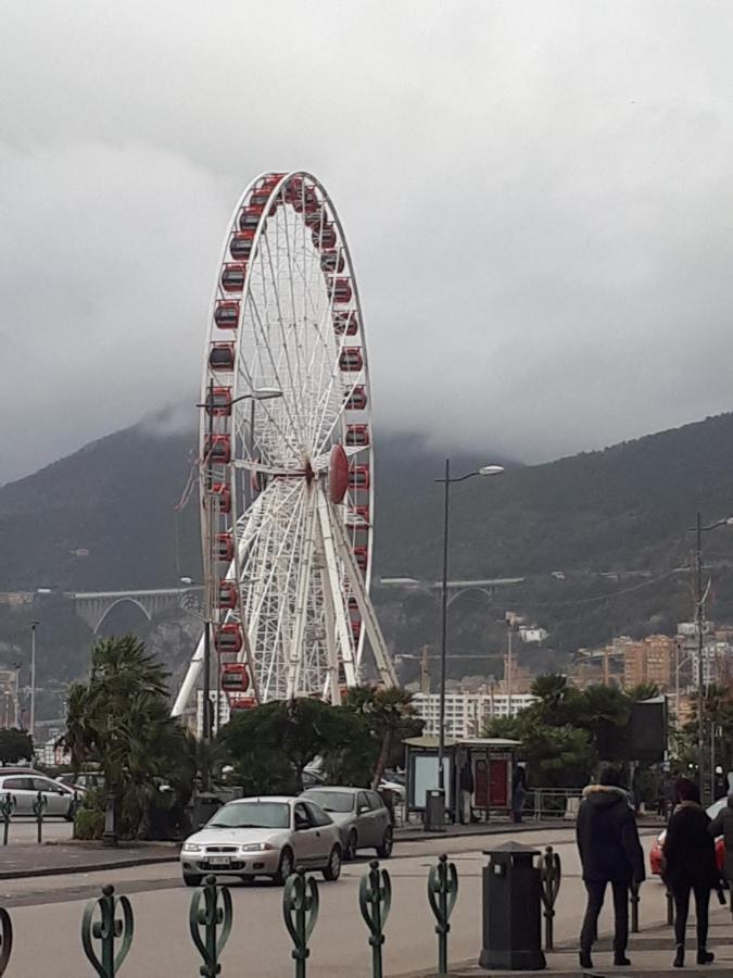 Salerno Centraal Apartment 外观 照片