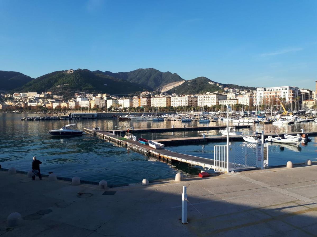 Salerno Centraal Apartment 外观 照片